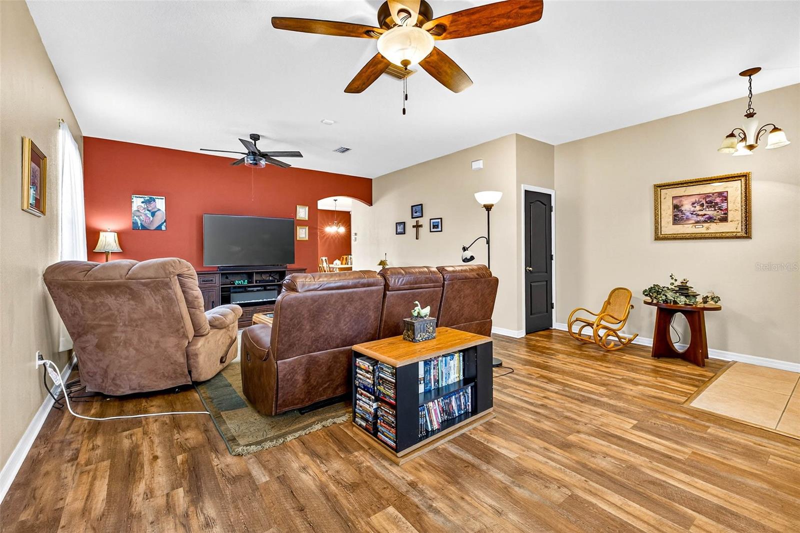 Listing Photo 7