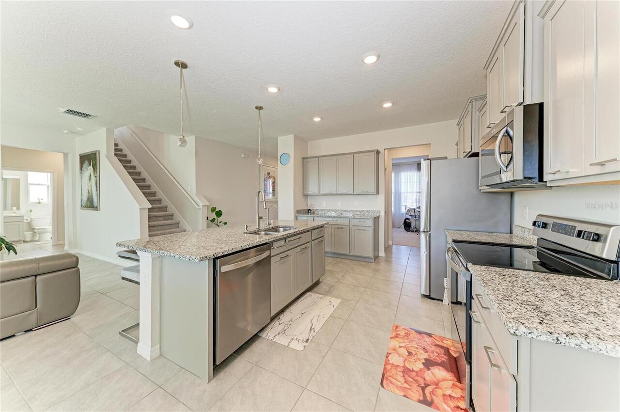 Listing Photo 15