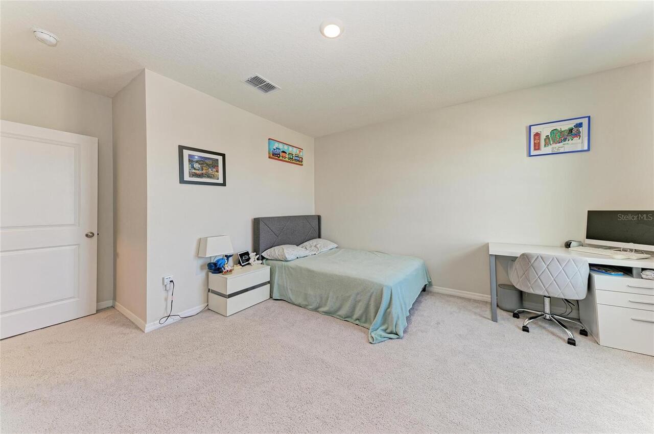Listing Photo 43