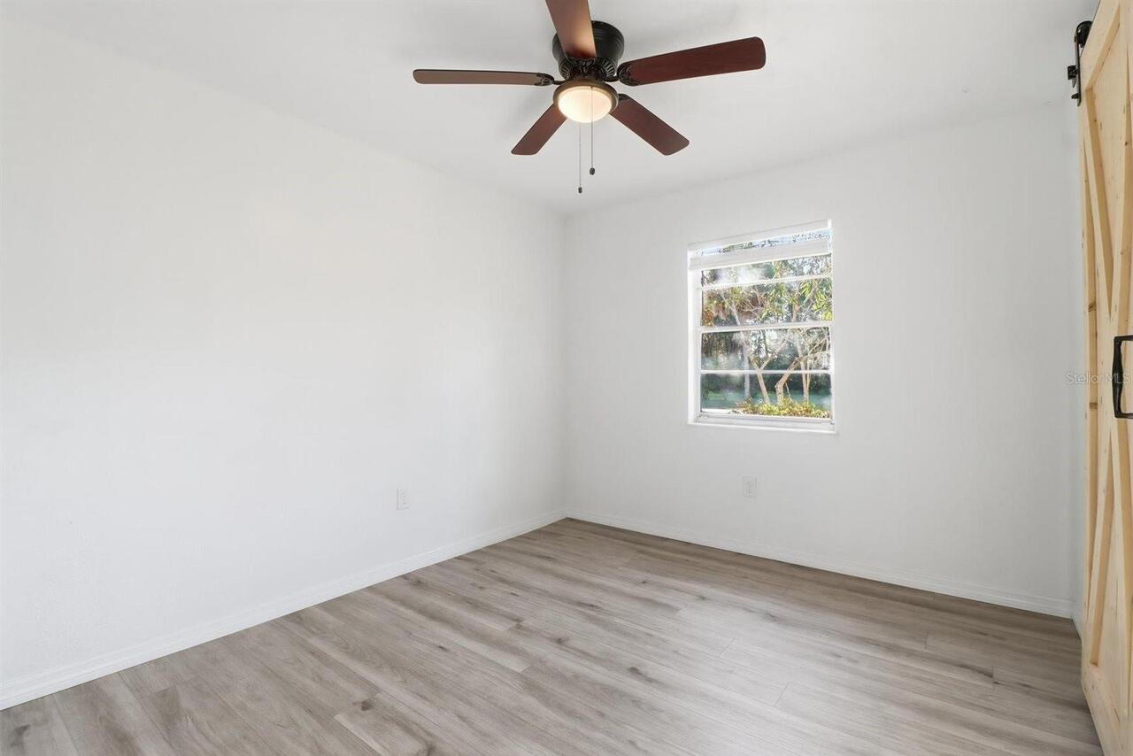 Listing Photo 22