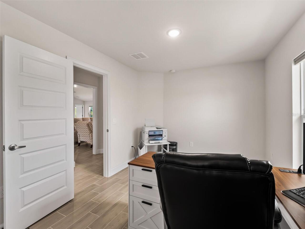 Listing Photo 19