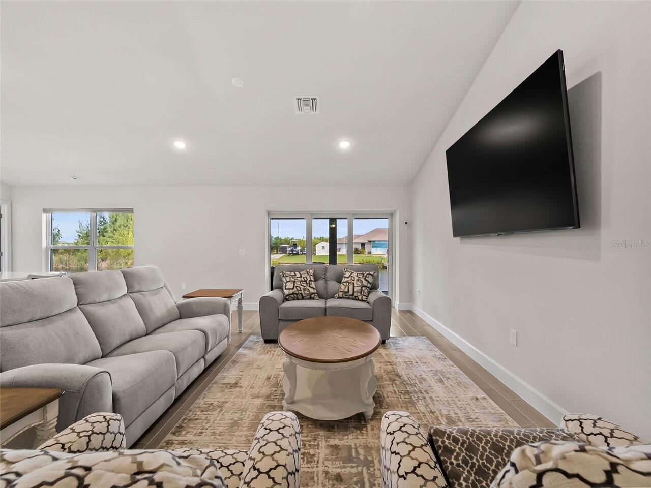 Listing Photo 42