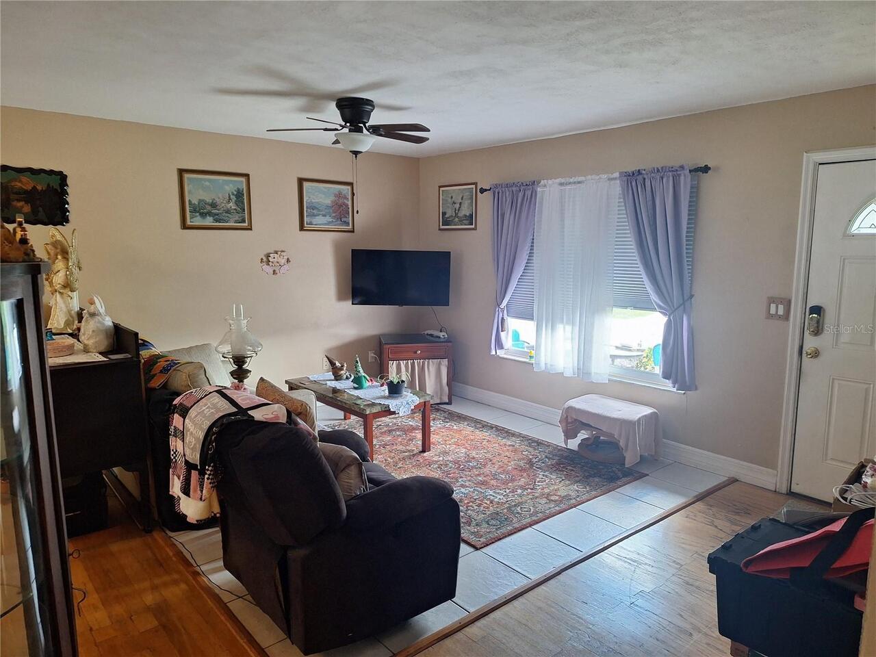 Listing Photo 9