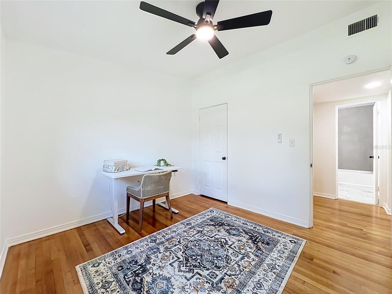 Listing Photo 28