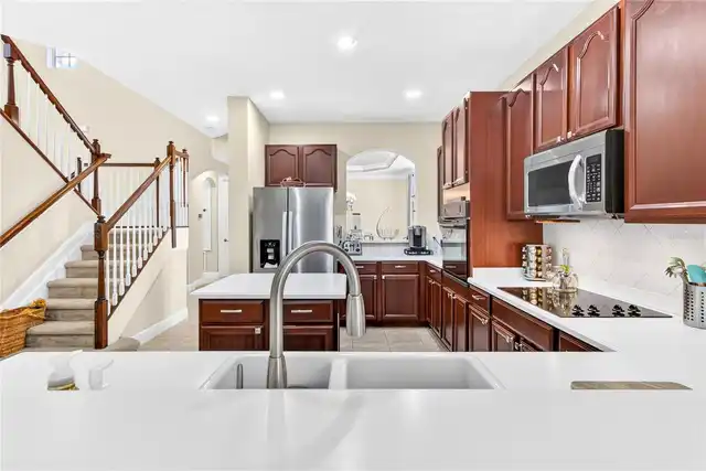 Listing Photo 14