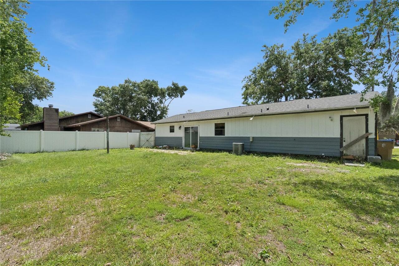 Listing Photo 18