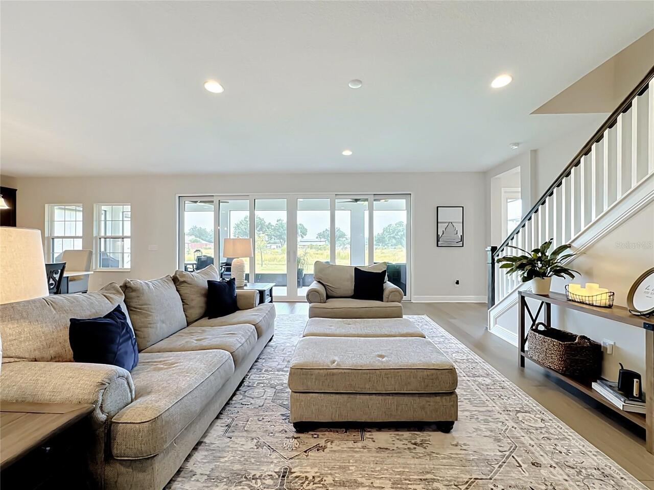 Listing Photo 11