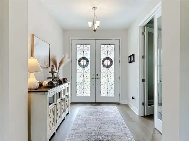 Listing Photo 6