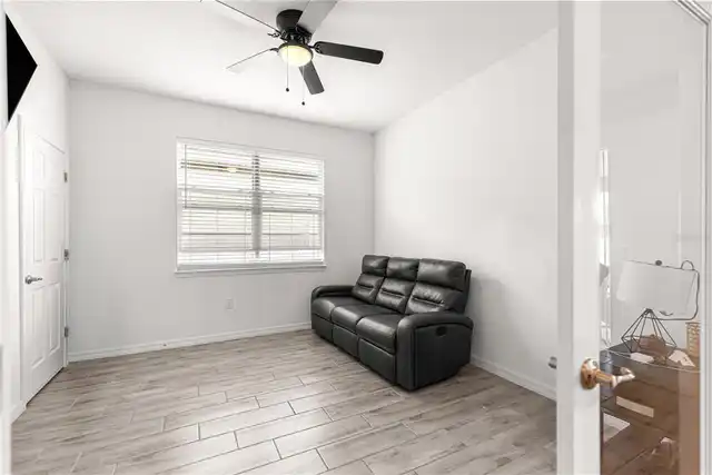 Listing Photo 25