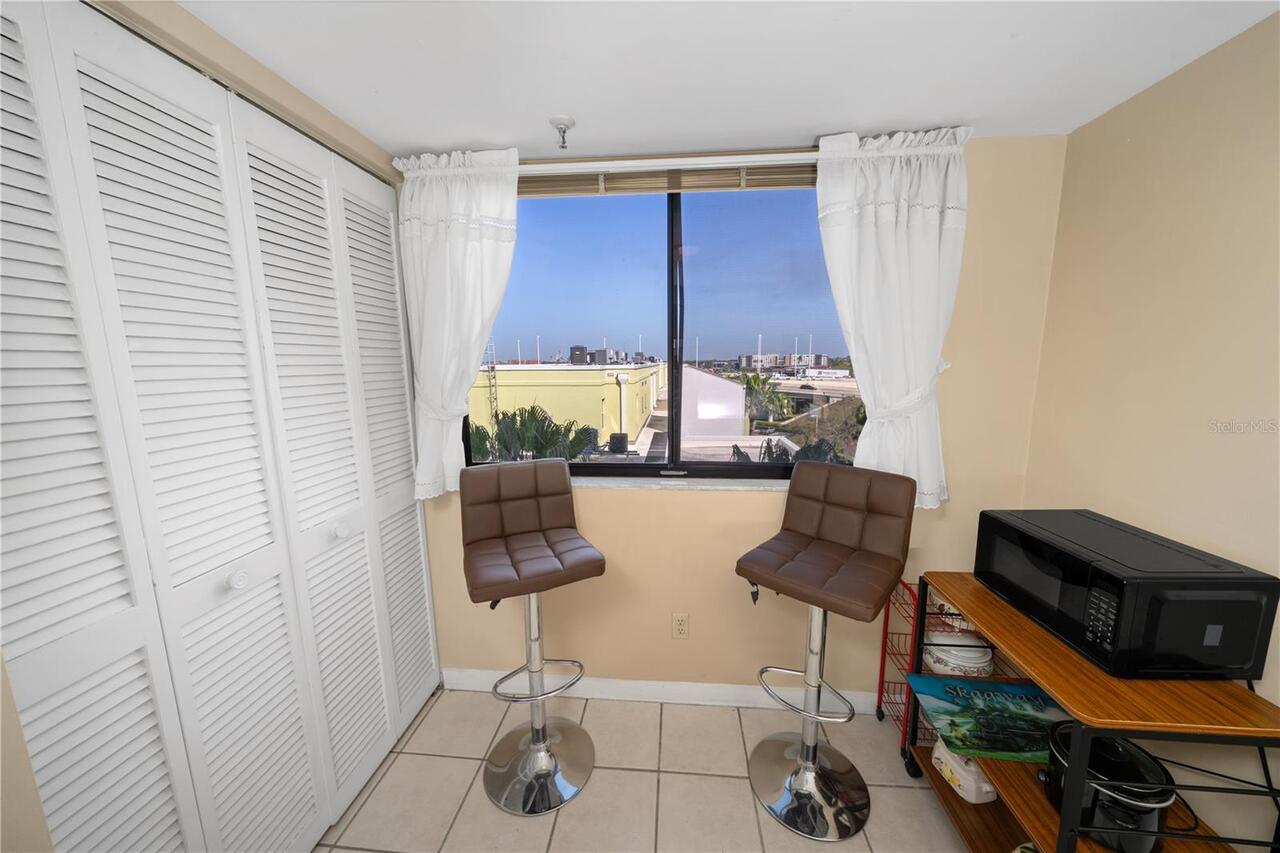 Listing Photo 10