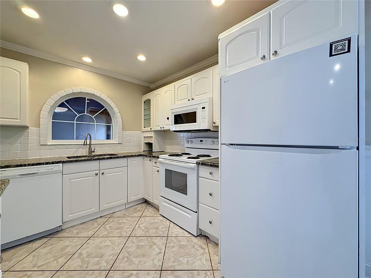 Listing Photo 23