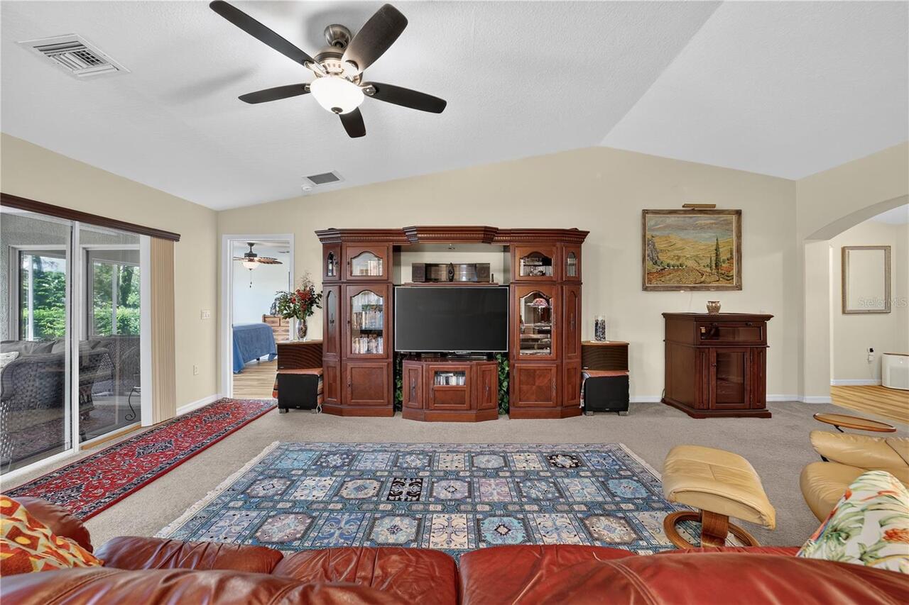 Listing Photo 33