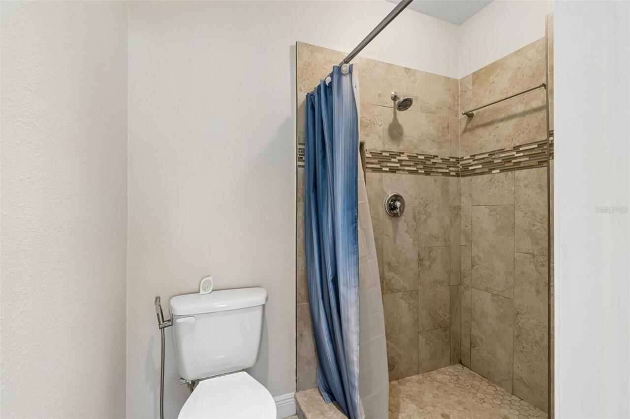 Listing Photo 43