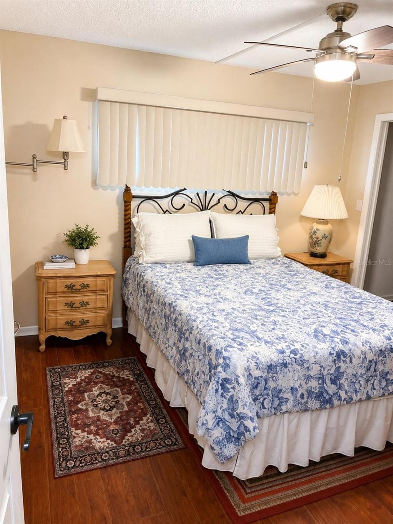 Listing Photo 8