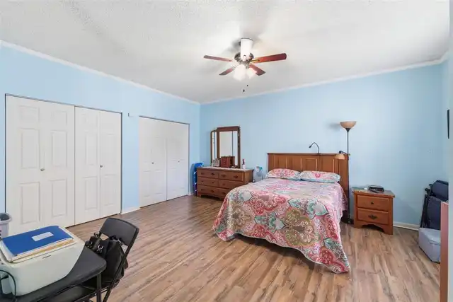Listing Photo 18