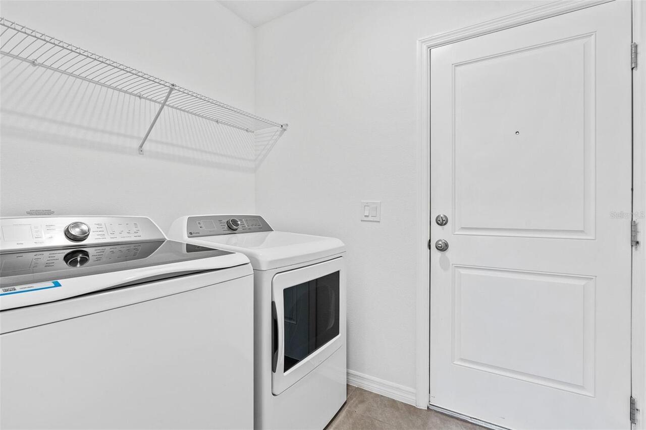 Listing Photo 10