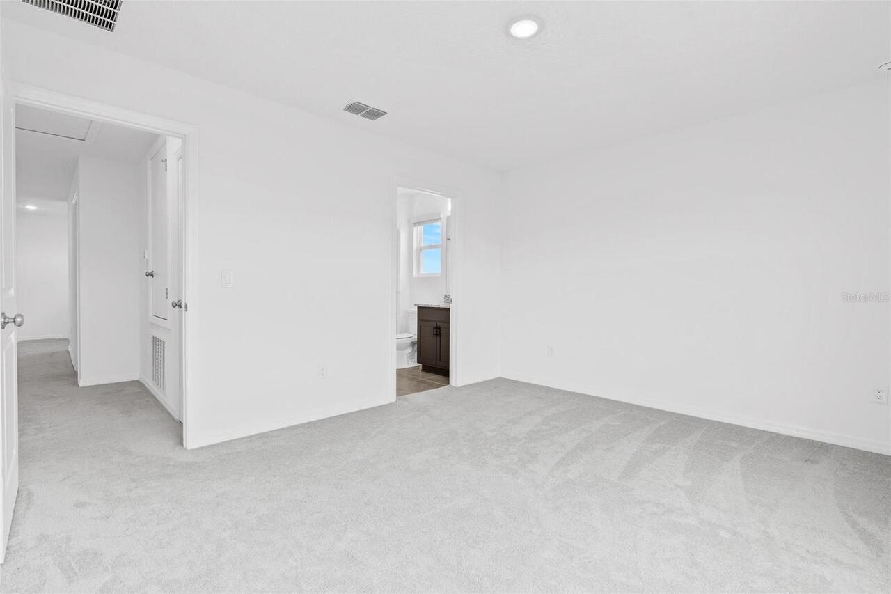 Listing Photo 26