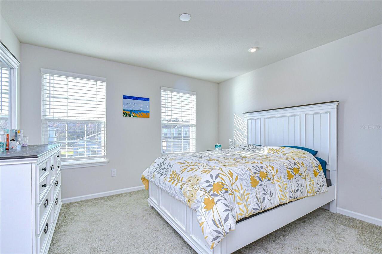 Listing Photo 32
