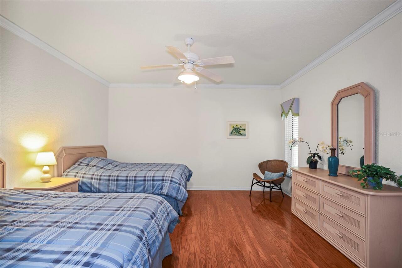 Listing Photo 33
