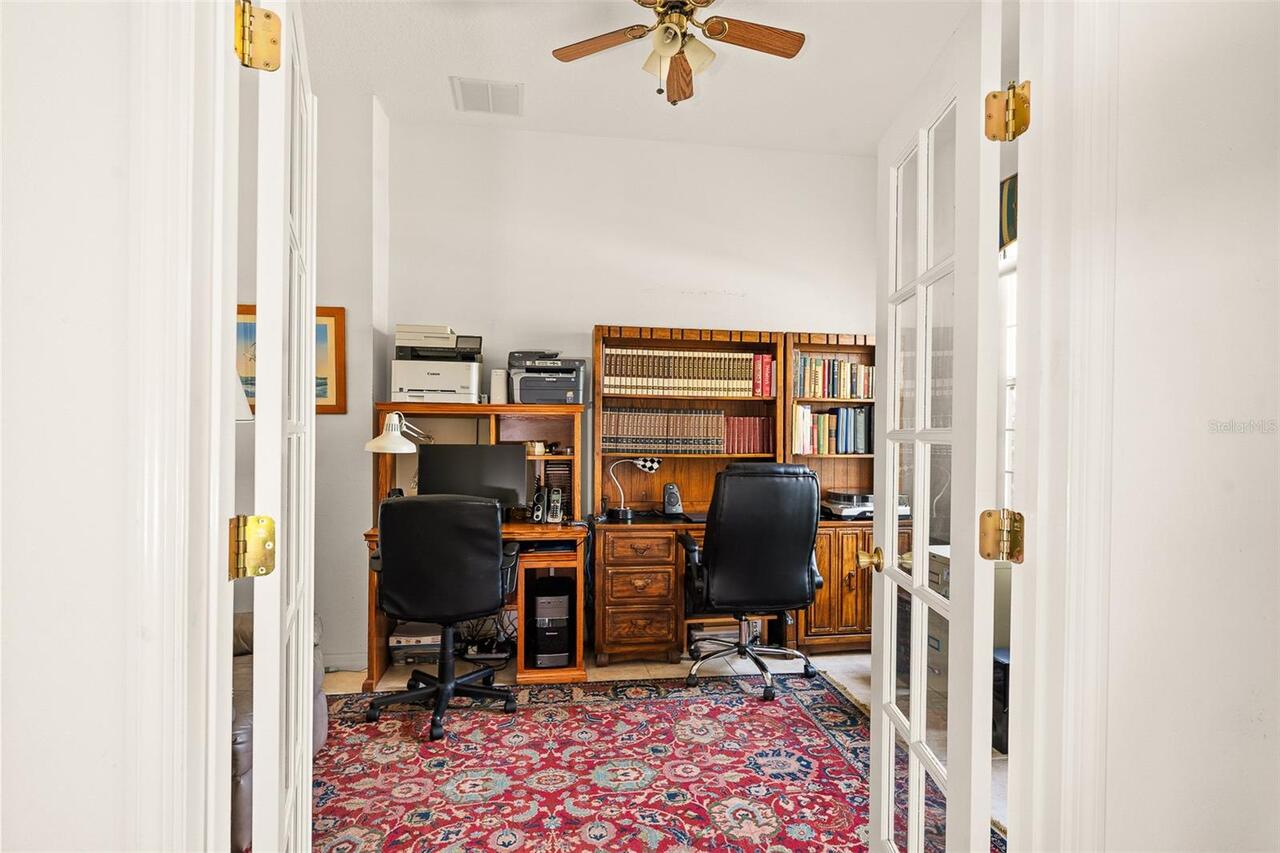 Listing Photo 10