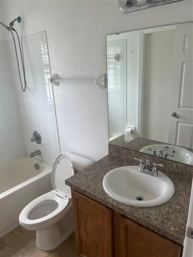 Listing Photo 15