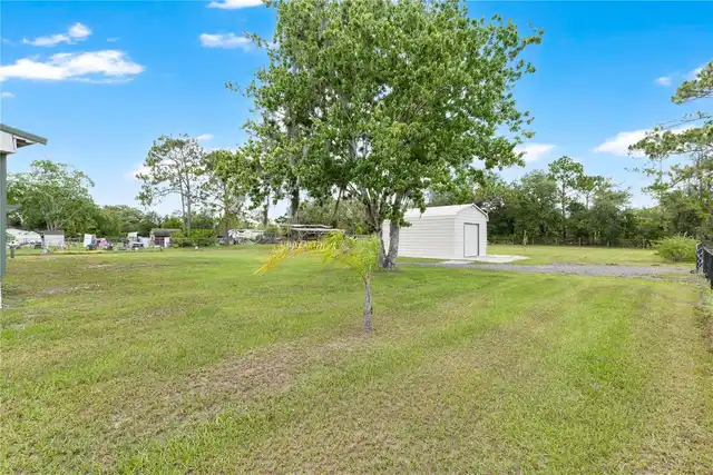 Listing Photo 15