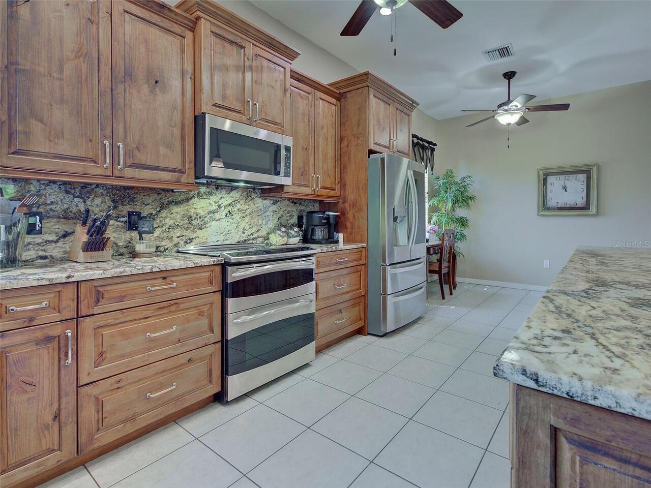 Listing Photo 10