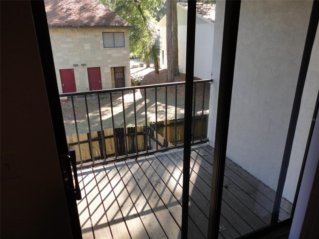 Listing Photo 12