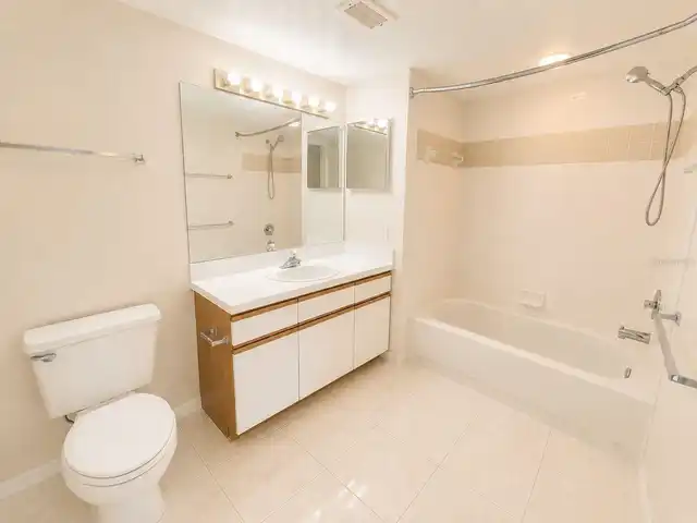 Listing Photo 20