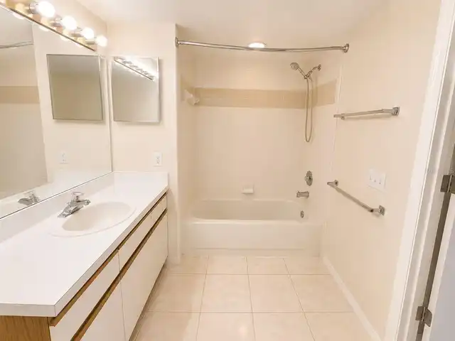 Listing Photo 21