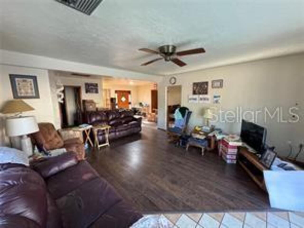 Listing Photo 14