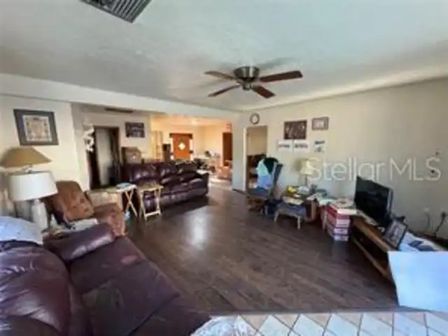 Listing Photo 14