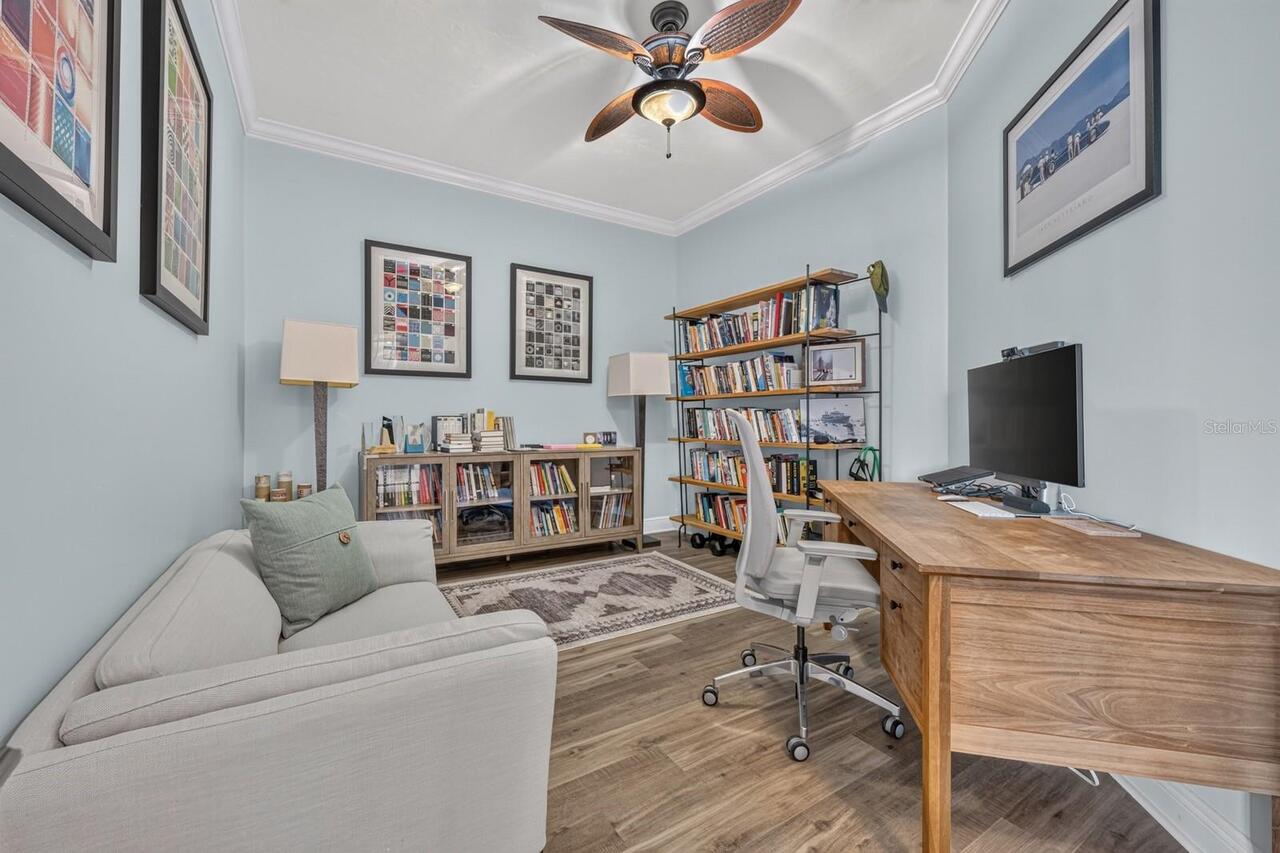 Listing Photo 9