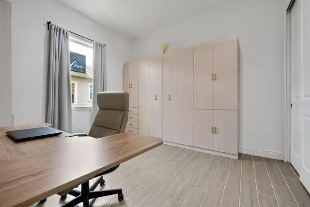 Listing Photo 18