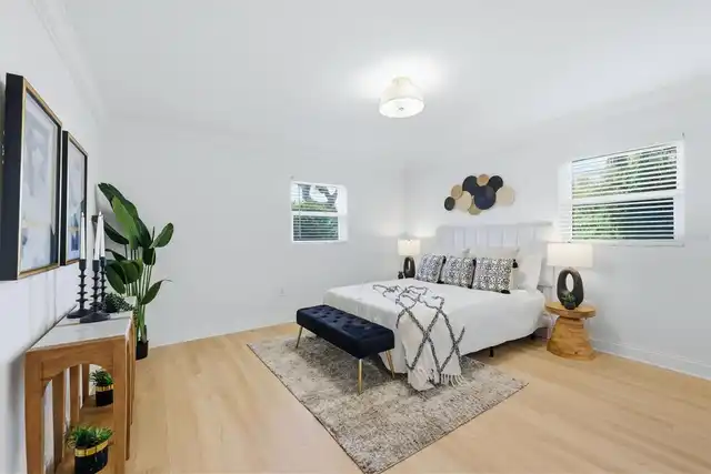 Listing Photo 16