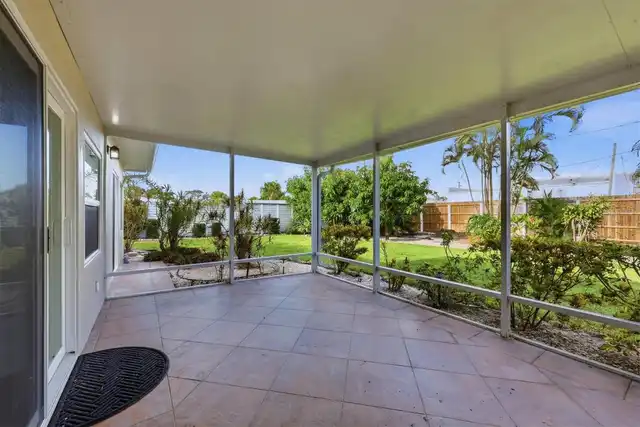Listing Photo 28