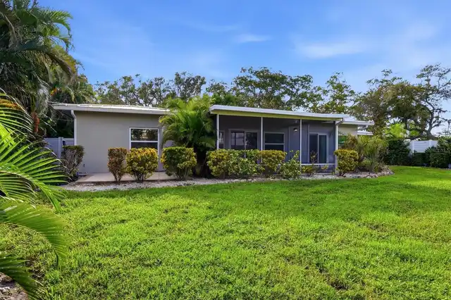 Listing Photo 33