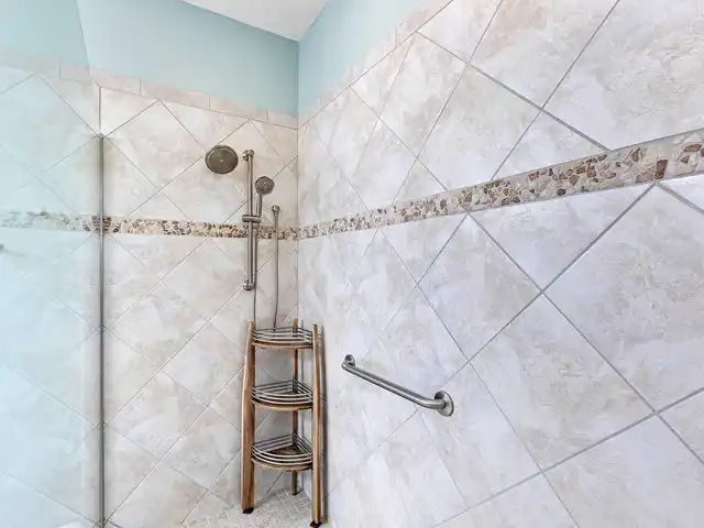 Listing Photo 26