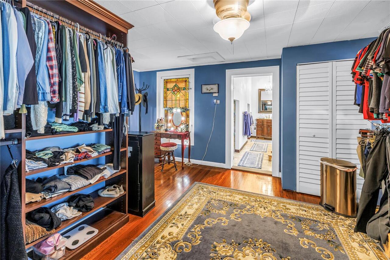 Listing Photo 13