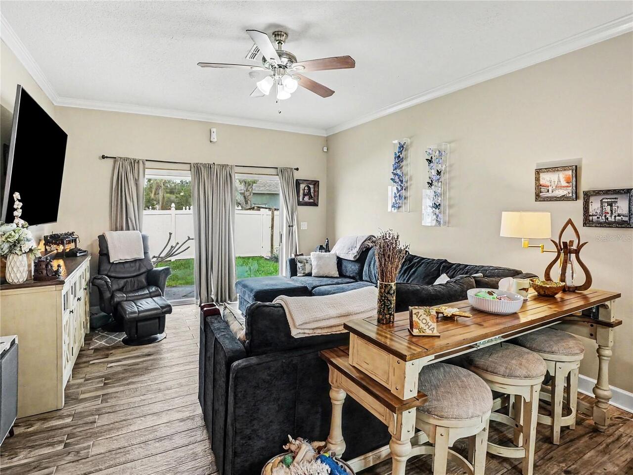 Listing Photo 10