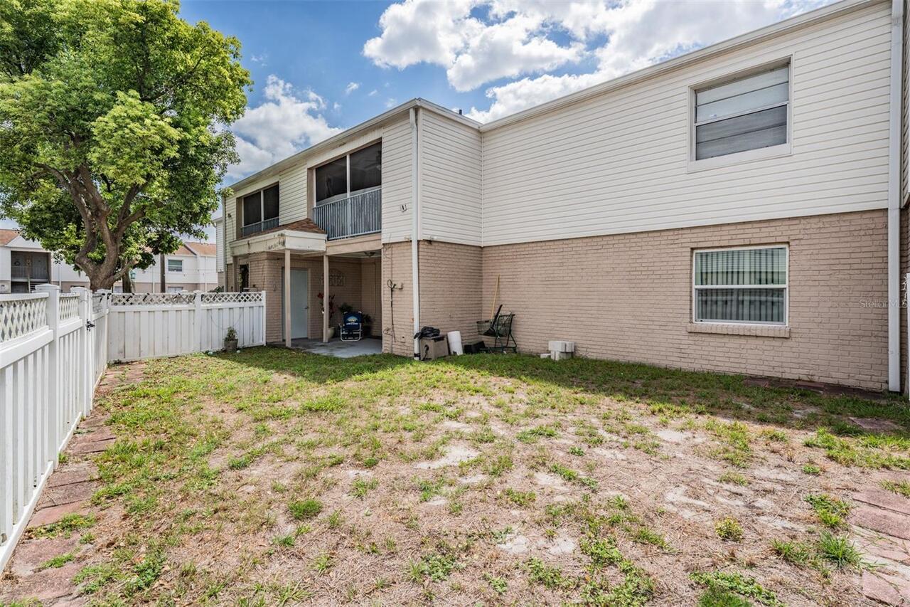 Listing Photo 6