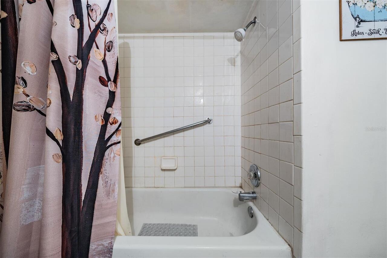 Listing Photo 23