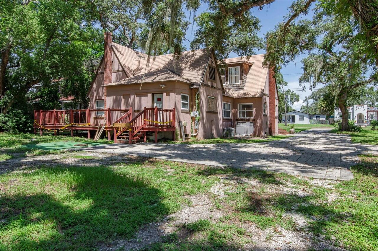 Listing Photo 8