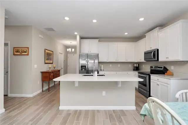 Listing Photo 25