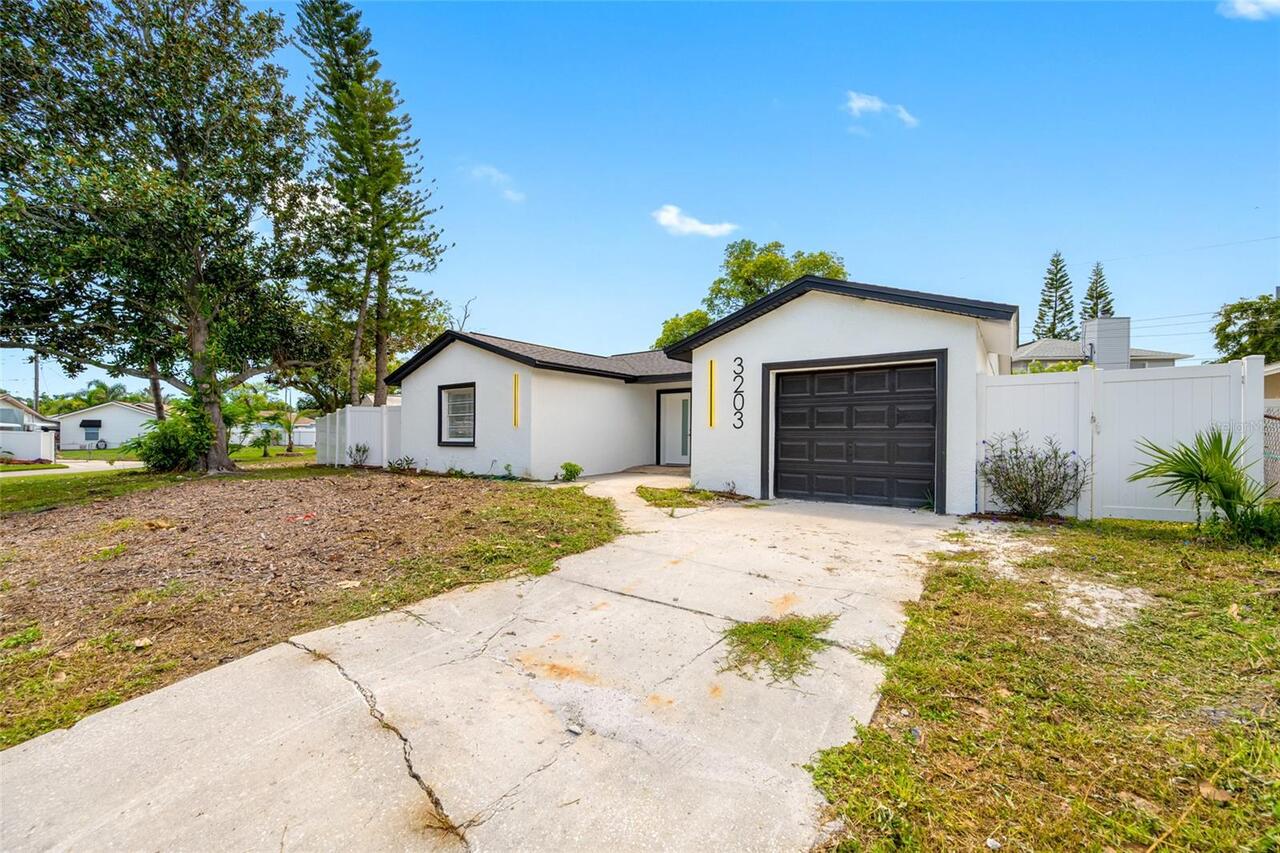 Listing Photo 8