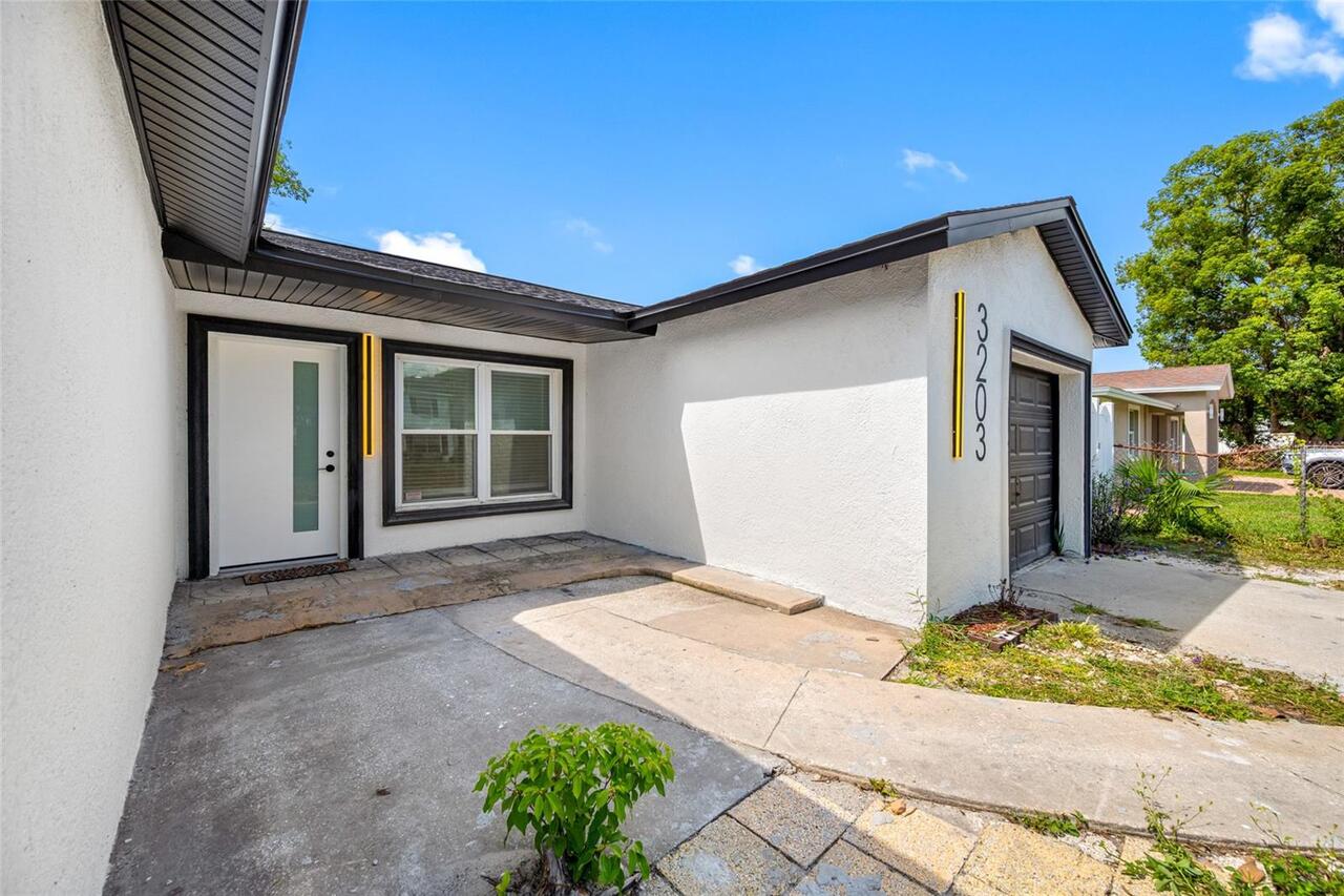 Listing Photo 9