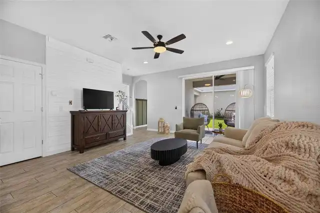 Listing Photo 26