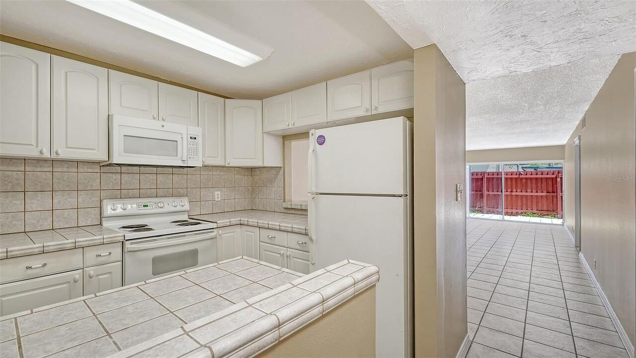 Listing Photo 8