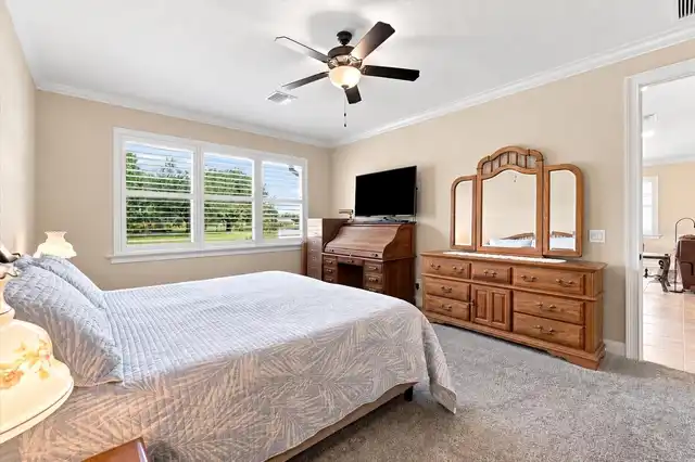 Listing Photo 29