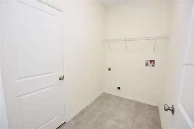 Listing Photo 12